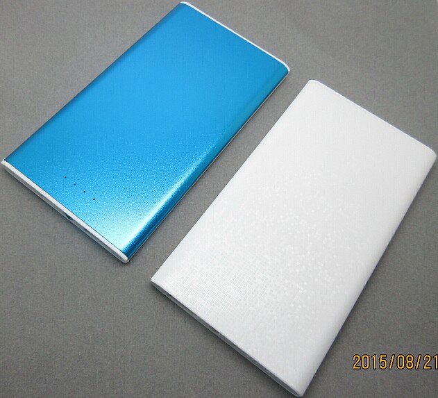 aluminum power bank with torch and capacity display PB708